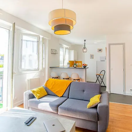 Apartment Hypercentre-lumineux-tout Confort-balcon *
